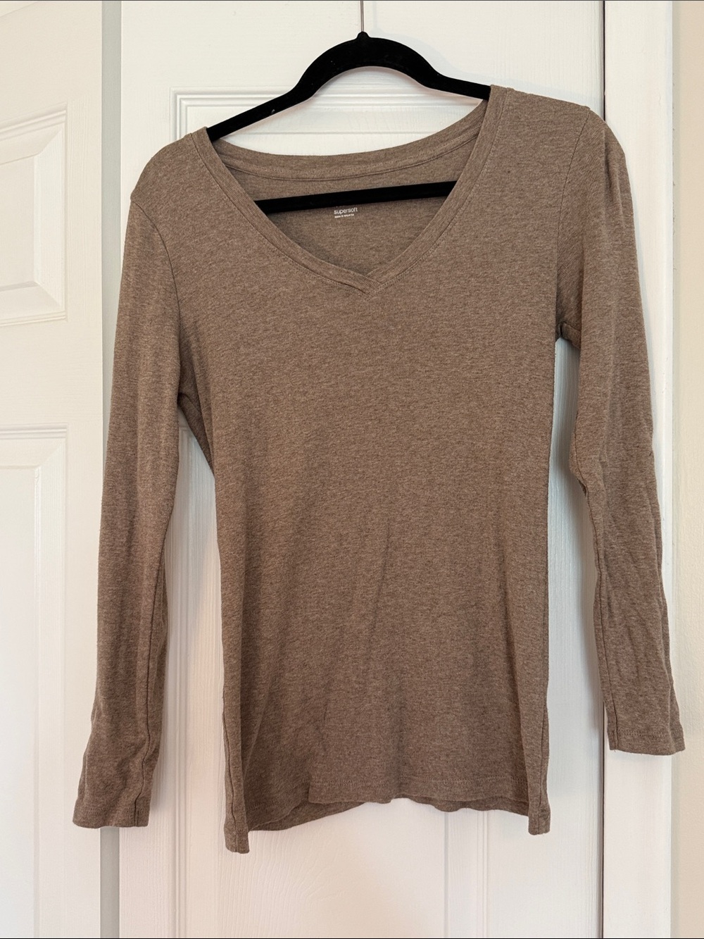 GAP Brown Taupe V-Neck Long Sleeve Tee